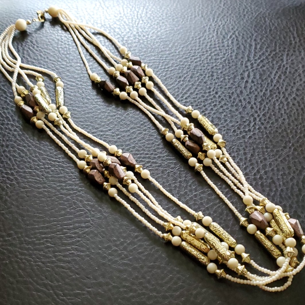 Vtg Lady Remington Necklace